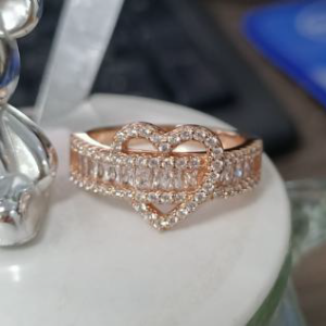 Anneau Couronne en Or Rose en Silhouette de Cœur Éclatant - Bijoux Plaqués pour Femmes - Taille 6-7-8-9