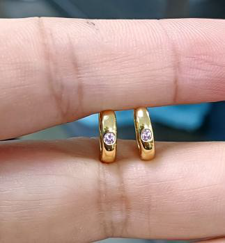 Boucles d'oreilles mini huggie dorées - Boucles d'oreilles délicates, hypoallergéniques