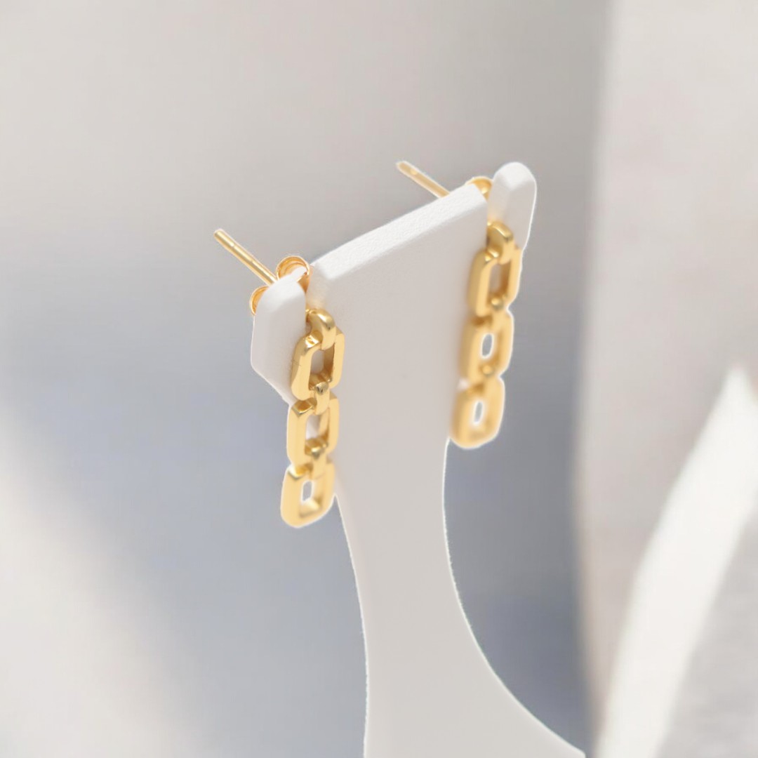 Améliorez votre style avec des boucles d'oreilles en argent sterling plaqué or luxueuses – Image 8