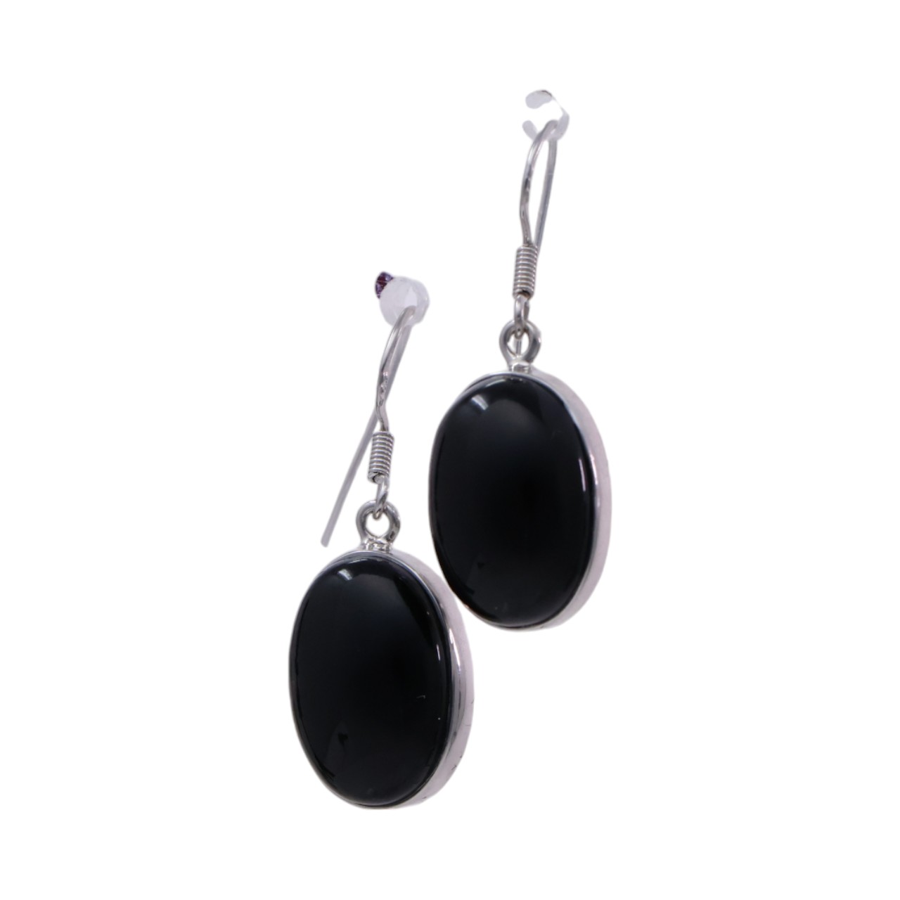 Boucles d'oreilles ovales en onyx noir - Améliorez le style Y avec une élégance distinctive – Image 3