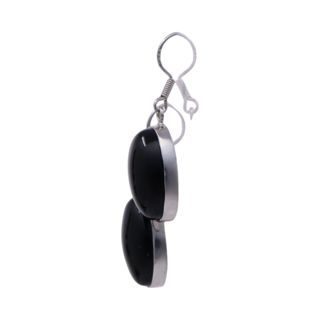 Boucles d'oreilles ovales en onyx noir - Améliorez le style Y avec une élégance distinctive – Image 2