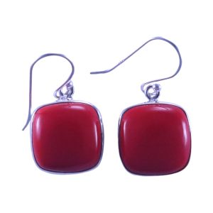 Des boucles d'oreilles carrées en corail rouge éblouissantes pour toutes les occasions