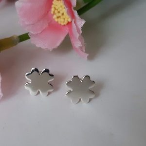 Boucles d'oreilles en argent sterling 925 à motif de trèfle à quatre feuilles